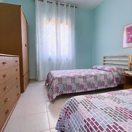 Nyaraló Luigi *
