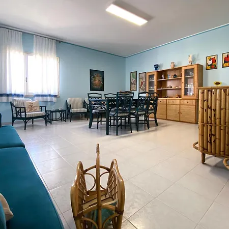 Nyaraló Luigi